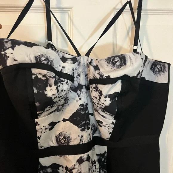 City Chic Sweetheart Neckline Dress Sz M/18 - Picture 4 of 10